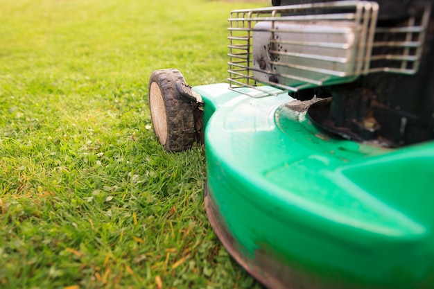 lawn mower popping sound