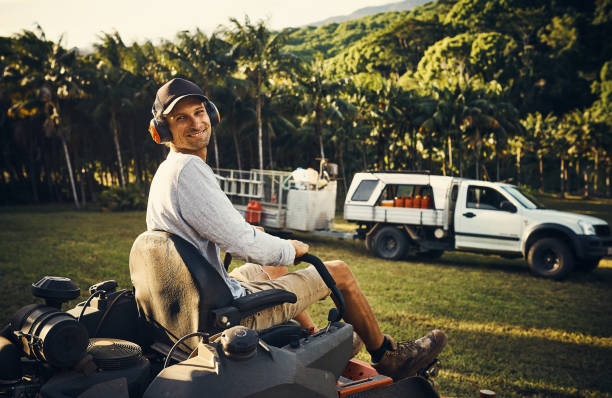 how to mow a lawn with a riding mower